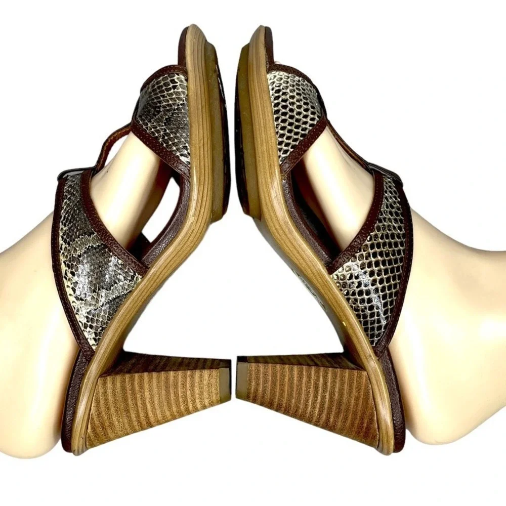 Sofft Brown Leather Snakeskin Print T Strap‎ Heeled Sandals Slides Size 7.5 M